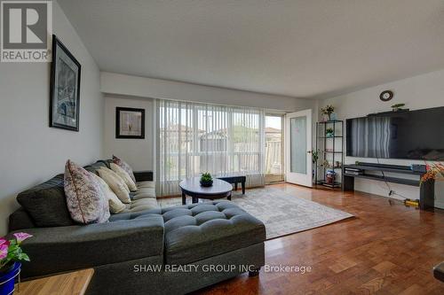 22 - 7440 Goreway Drive, Mississauga, ON - Indoor Photo Showing Living Room