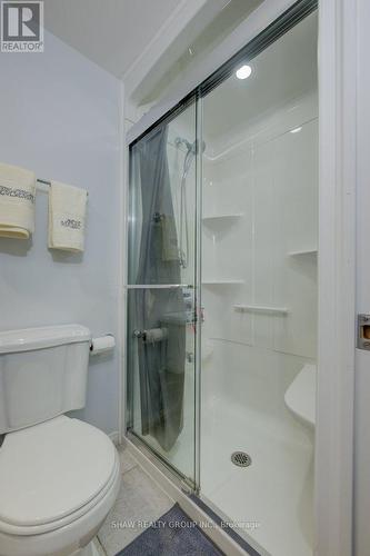 22 - 7440 Goreway Drive, Mississauga, ON - Indoor Photo Showing Bathroom