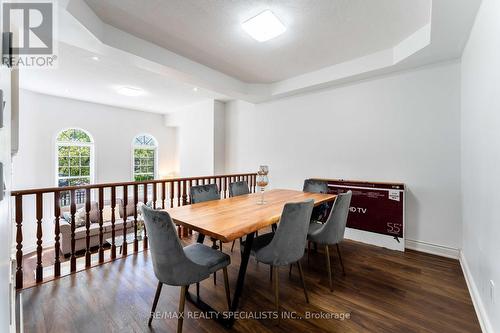 3533 Eglinton Avenue W, Mississauga, ON - Indoor Photo Showing Dining Room