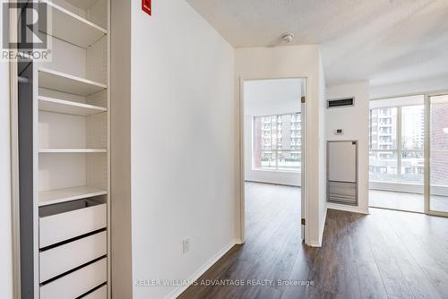 442 - 24 Southport Street, Toronto, ON - Indoor Photo Showing Other Room