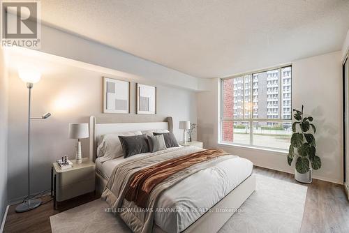 442 - 24 Southport Street, Toronto, ON - Indoor Photo Showing Bedroom