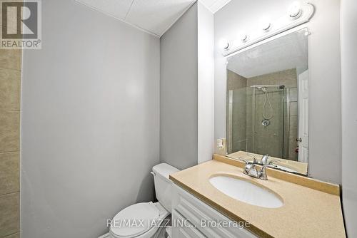100 Snowridge Court, Oshawa, ON - Indoor Photo Showing Bathroom