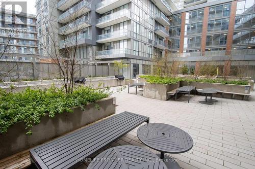 315 - 38 Forest Manor Road, Toronto, ON - Outdoor