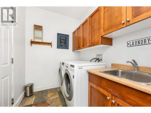 1437 Copper Mountain Court, Vernon, BC - Indoor Photo Showing Laundry Room