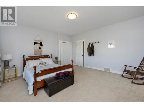 1437 Copper Mountain Court, Vernon, BC - Indoor Photo Showing Bedroom