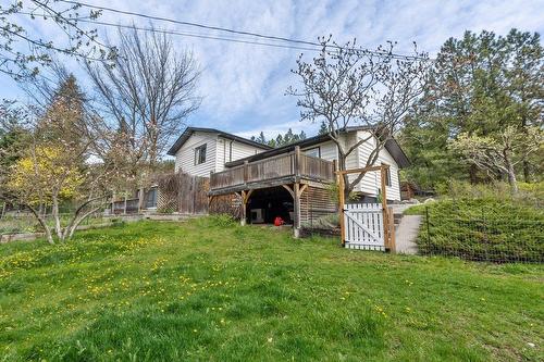 3838 Woodcrest Road, Nelson, BC - Outdoor With Deck Patio Veranda