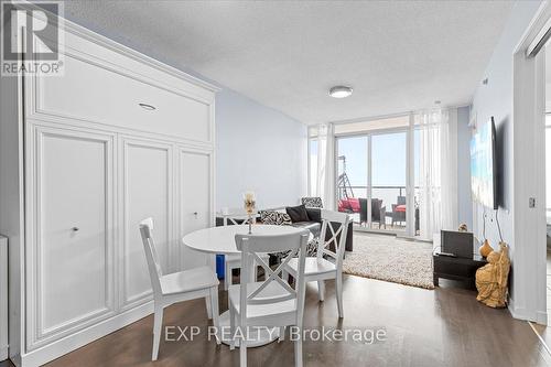 2309 - 90 Park Lawn Road, Toronto, ON - Indoor Photo Showing Dining Room