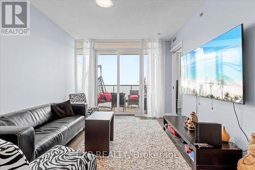 2309 - 90 Park Lawn Road, Toronto, ON - Indoor Photo Showing Other Room