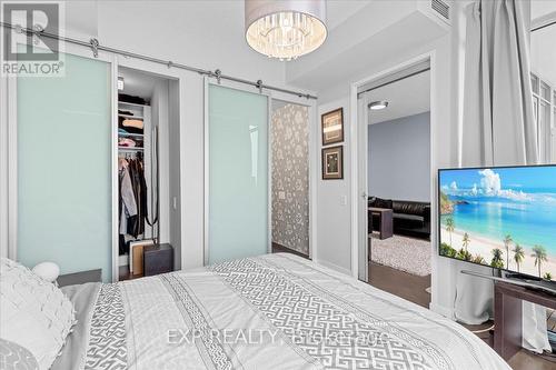 2309 - 90 Park Lawn Road, Toronto, ON - Indoor Photo Showing Bedroom