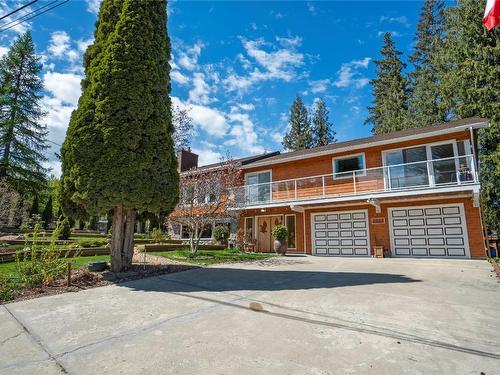 2363 Forest Drive, Blind Bay, BC - Outdoor