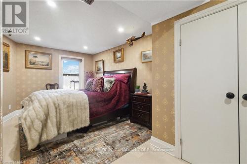 484 Westmount Drive, London, ON - Indoor Photo Showing Bedroom