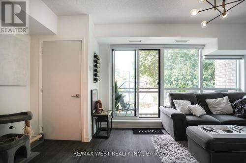 211 - 1 Falaise Road, Toronto, ON - Indoor