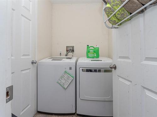 2453 Whitehorn Pl, Langford, BC - Indoor Photo Showing Laundry Room