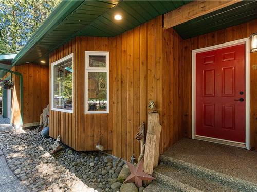124 Baynes Dr, Bowser, BC - Outdoor With Exterior