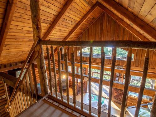 3701 Starboard Cres, Pender Island, BC - Indoor Photo Showing Other Room