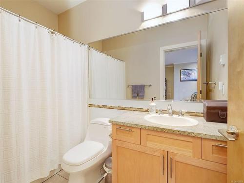 203-769 Arncote Ave, Langford, BC - Indoor Photo Showing Bathroom