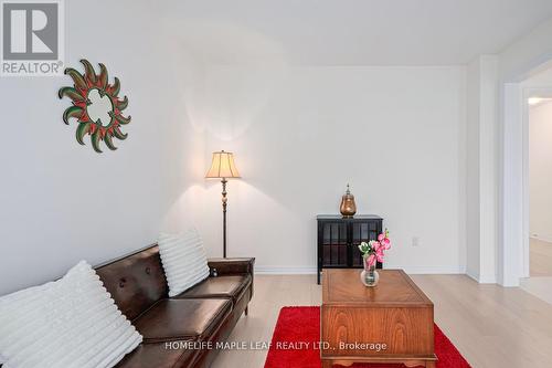 216 Warden Street, Clearview, ON - Indoor Photo Showing Living Room