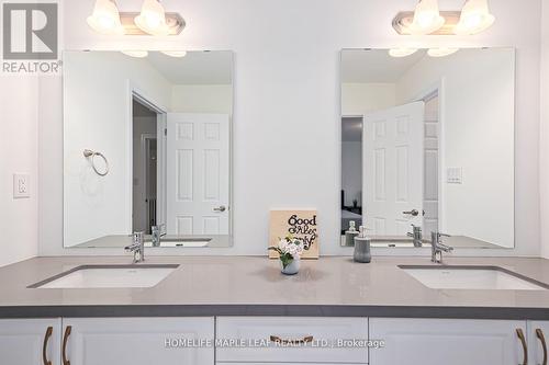 216 Warden Street, Clearview, ON - Indoor Photo Showing Bathroom