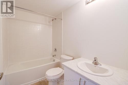 Upper - 144 Terry Fox Drive, Barrie, ON - Indoor Photo Showing Bathroom