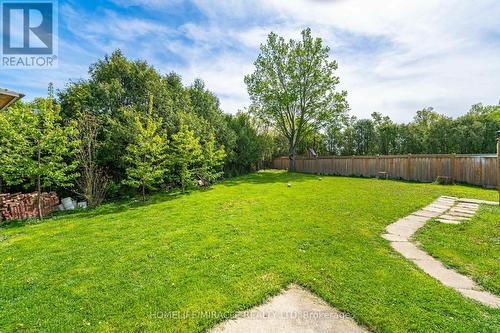 186 Wakefield Road, Milton, ON - Outdoor With Backyard