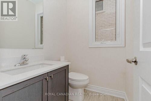 617 Fullum Landing, Milton, ON - Indoor Photo Showing Bathroom