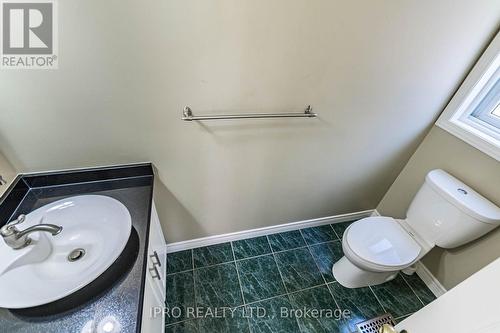 94 Queen Charlotte Crescent, Kitchener, ON - Indoor Photo Showing Bathroom