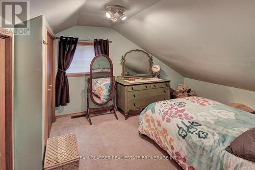 8200 Falconbridge Drive, Strathroy-Caradoc, ON - Indoor Photo Showing Bedroom