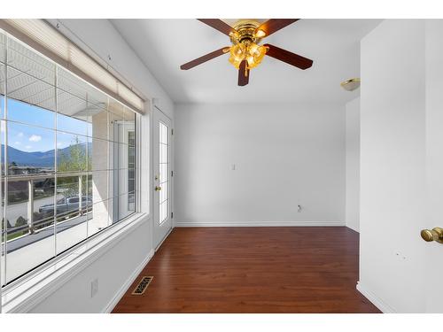 1116 Westridge Street, Creston, BC - Indoor Photo Showing Other Room