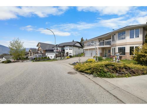 1116 Westridge Street, Creston, BC - Outdoor With Facade