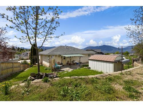 1116 Westridge Street, Creston, BC - Outdoor With Backyard