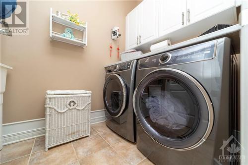 143 Sandra Crescent, Rockland, ON - Indoor Photo Showing Laundry Room