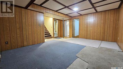 343 7Th Avenue Se, Swift Current, SK - Indoor Photo Showing Laundry Room