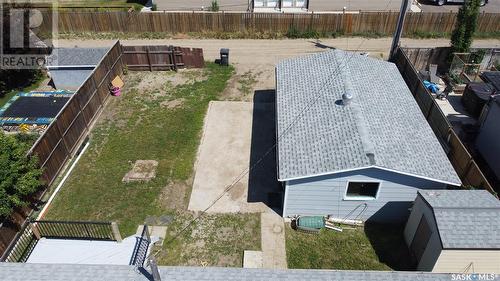 343 7Th Avenue Se, Swift Current, SK - Outdoor With Deck Patio Veranda