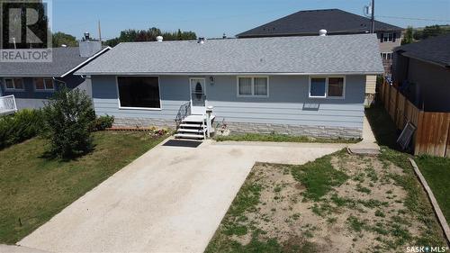 343 7Th Avenue Se, Swift Current, SK - Outdoor With Deck Patio Veranda With Exterior