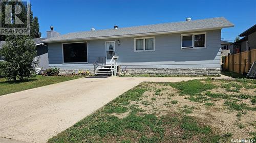 343 7Th Avenue Se, Swift Current, SK - Outdoor