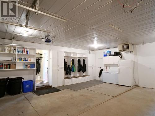 1337 Croft Road, Quesnel, BC - Indoor Photo Showing Garage