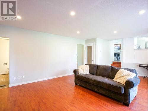 1337 Croft Road, Quesnel, BC - Indoor Photo Showing Living Room