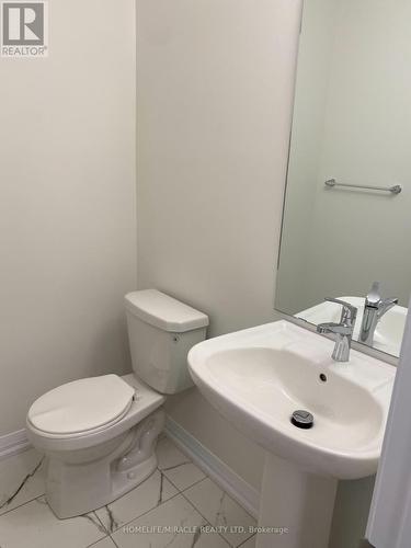 4 Norwich Crescent, Haldimand, ON - Indoor Photo Showing Bathroom