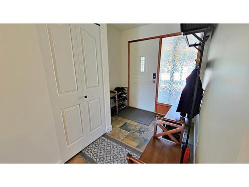 1301 Grosvenor Place, Castlegar, BC - Indoor Photo Showing Other Room