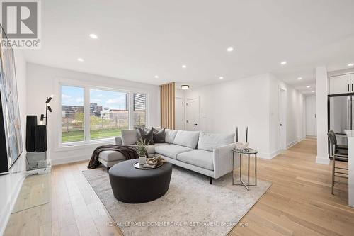 4 Dulverton Road, Toronto, ON - Indoor Photo Showing Living Room