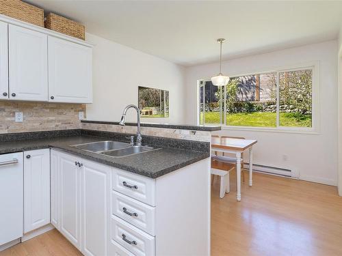 145 Paddock Pl, View Royal, BC - Indoor Photo Showing Kitchen With Double Sink