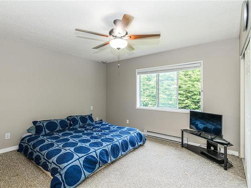 1251 Burnside Rd West, View Royal, BC - Indoor Photo Showing Bedroom
