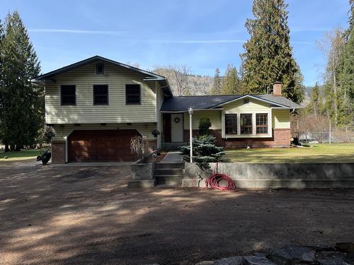 1535 Gilpin Road, Grand Forks, BC - Outdoor With View