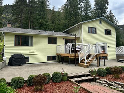 1535 Gilpin Road, Grand Forks, BC - Outdoor With Deck Patio Veranda With Exterior