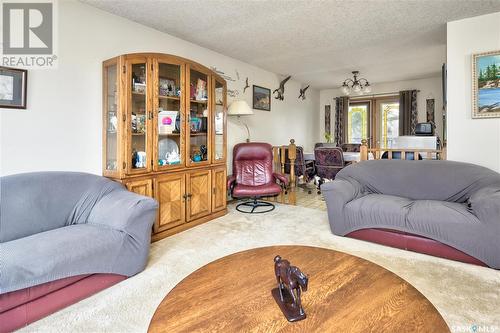 3488 Eagle Crescent, Prince Albert, SK - Indoor Photo Showing Living Room