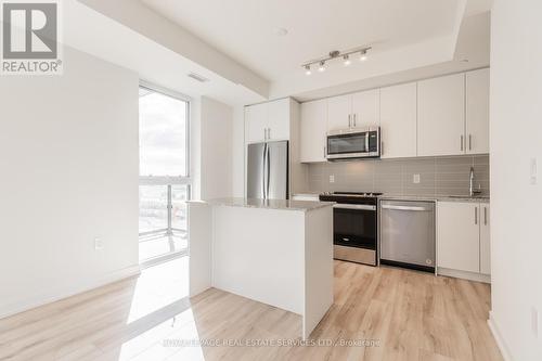 203 - 345 Wheat Boom Drive, Oakville, ON - Indoor Photo Showing Kitchen With Stainless Steel Kitchen With Upgraded Kitchen