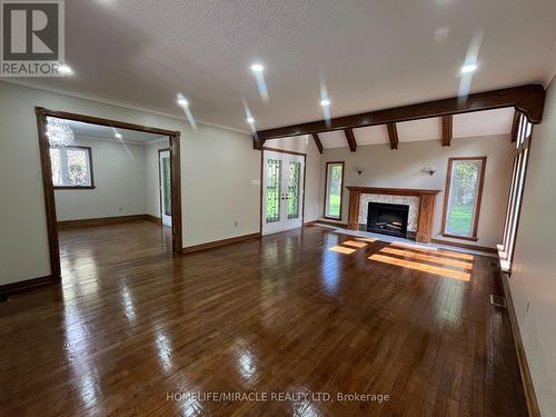 1929 8Th Line Road, Ottawa (Osgoode), ON - Indoor With Fireplace