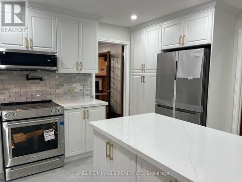 1929 8Th Line Road, Ottawa, ON - Indoor Photo Showing Kitchen With Upgraded Kitchen