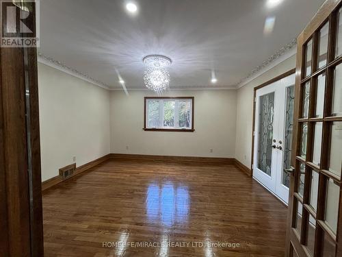 1929 8Th Line Road, Ottawa, ON - Indoor Photo Showing Kitchen With Upgraded Kitchen