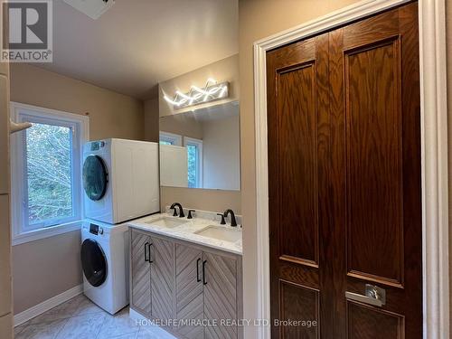 1929 8Th Line Road, Ottawa (Osgoode), ON - Indoor Photo Showing Laundry Room